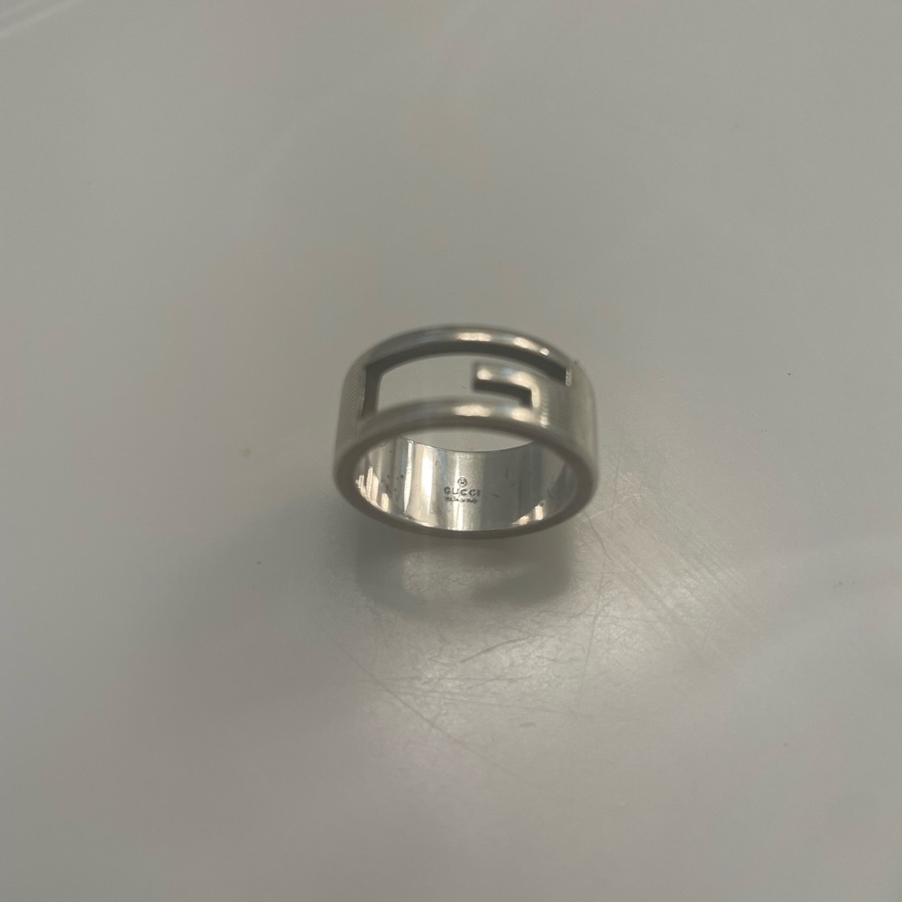 Lovely used Gucci 925 Polished Silver Band - Picture 2 of 11